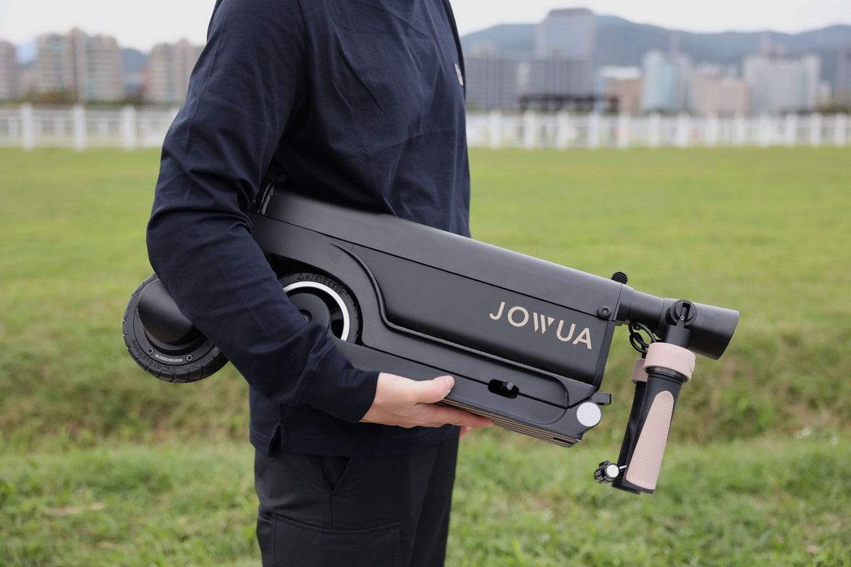 Faltbarer E-Scooter mit großer Reichweite JOWUA für Tesla S3XY
